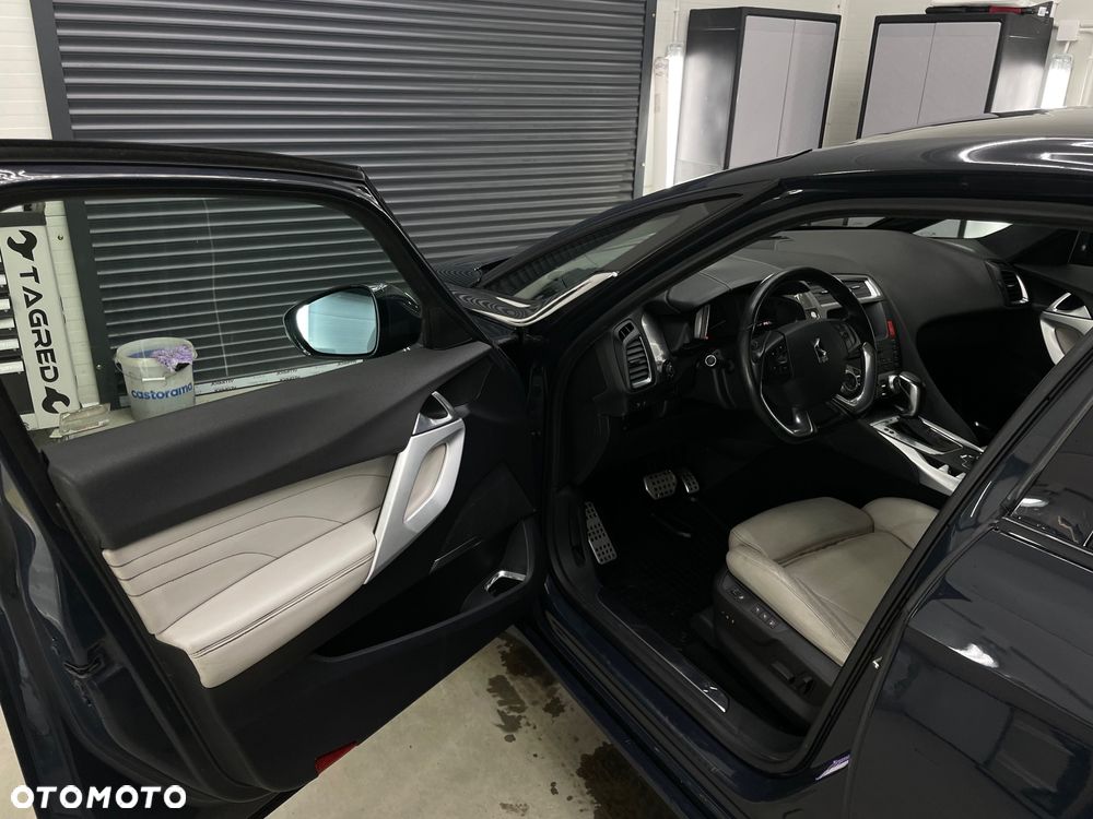Citroën DS5 HDi 165 Business - 7