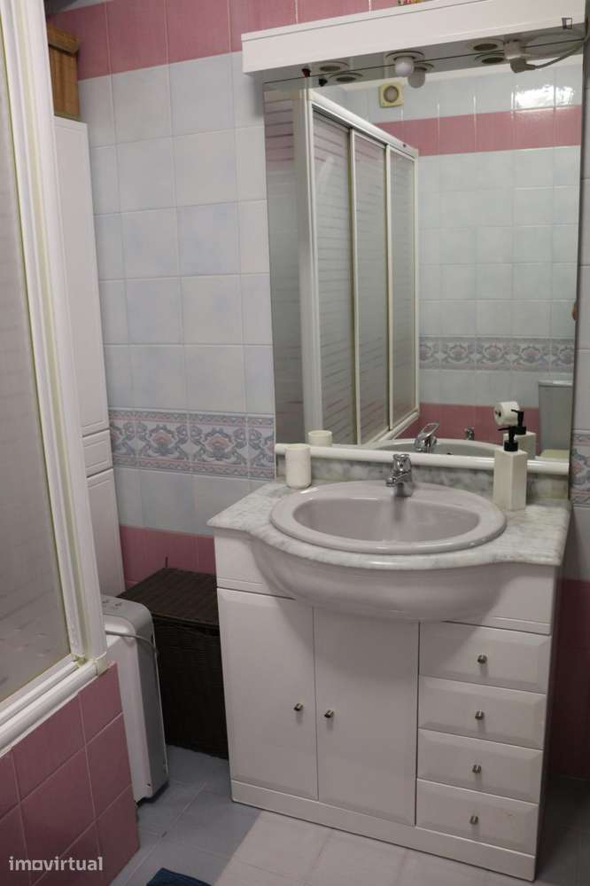 Apartamento com 2 quartos - localizado em Lisbon - Grande imagem: 3/24