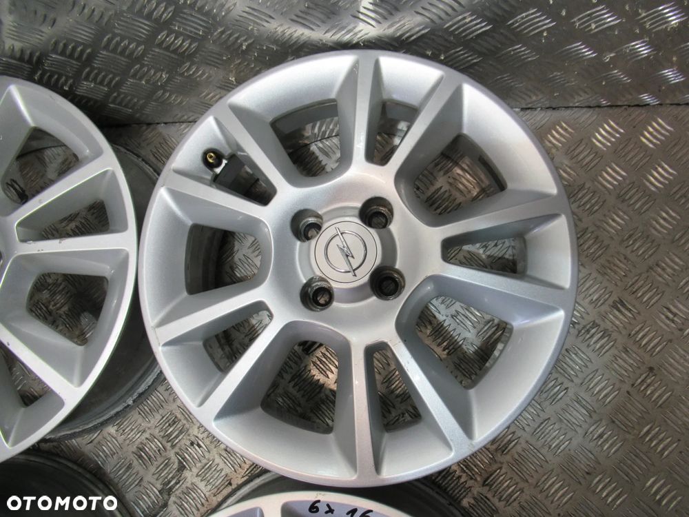 Felgi Opel Adam Combo Corsa D E Meriva 6Jx16 et41 4x100 - 3