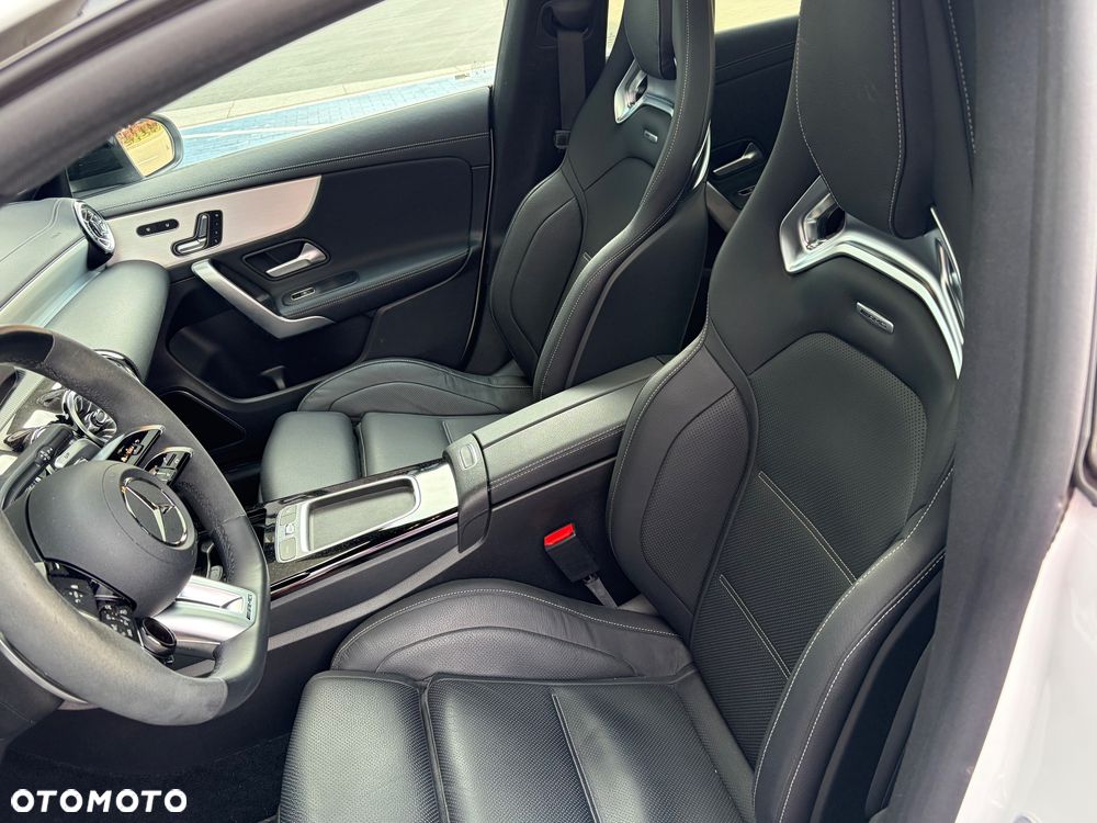 Mercedes-Benz CLA AMG 45 S 4-Matic+ 8G-DCT - 6