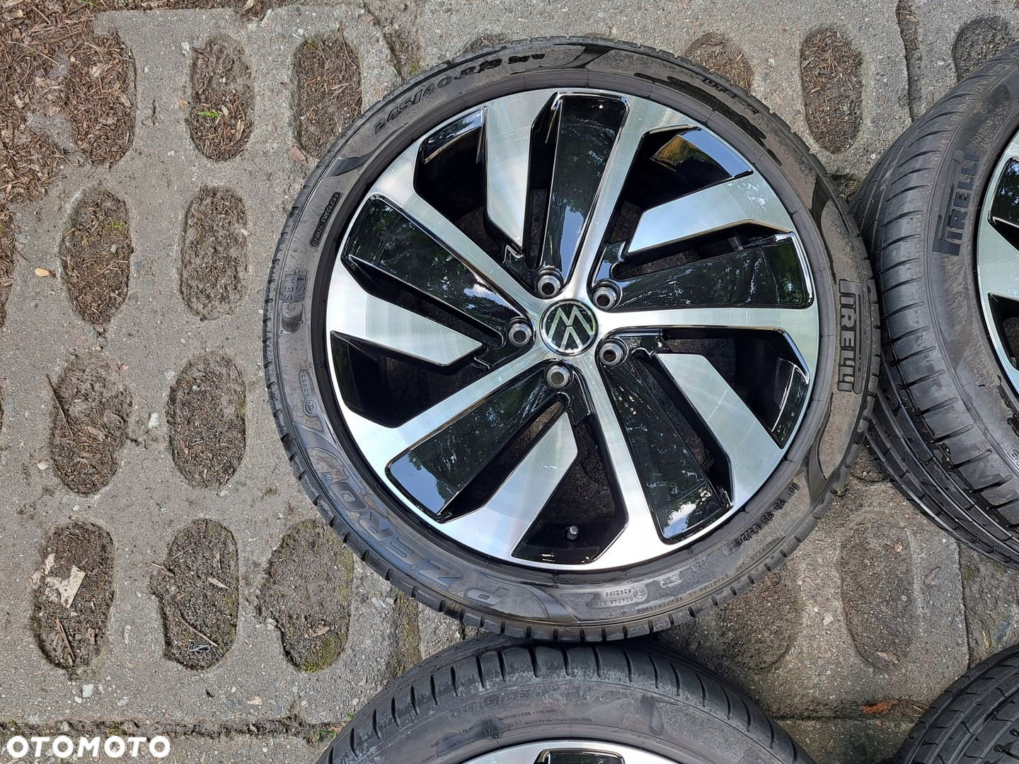 Oryg. VW Volkwagen PASSAT ARTEON 19 R-LINE 3G8 B8 - 4
