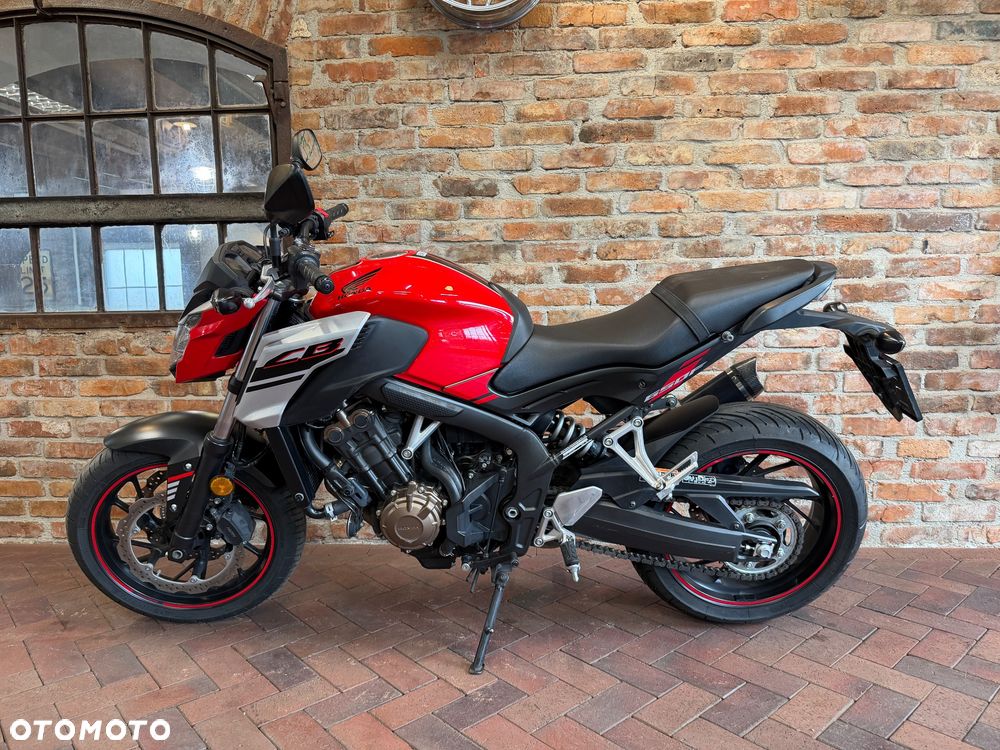 Honda CBF - 2