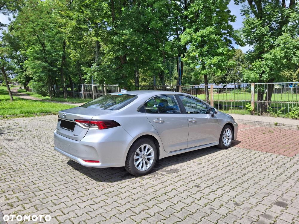 Toyota Corolla 1.8 Hybrid Comfort - 2