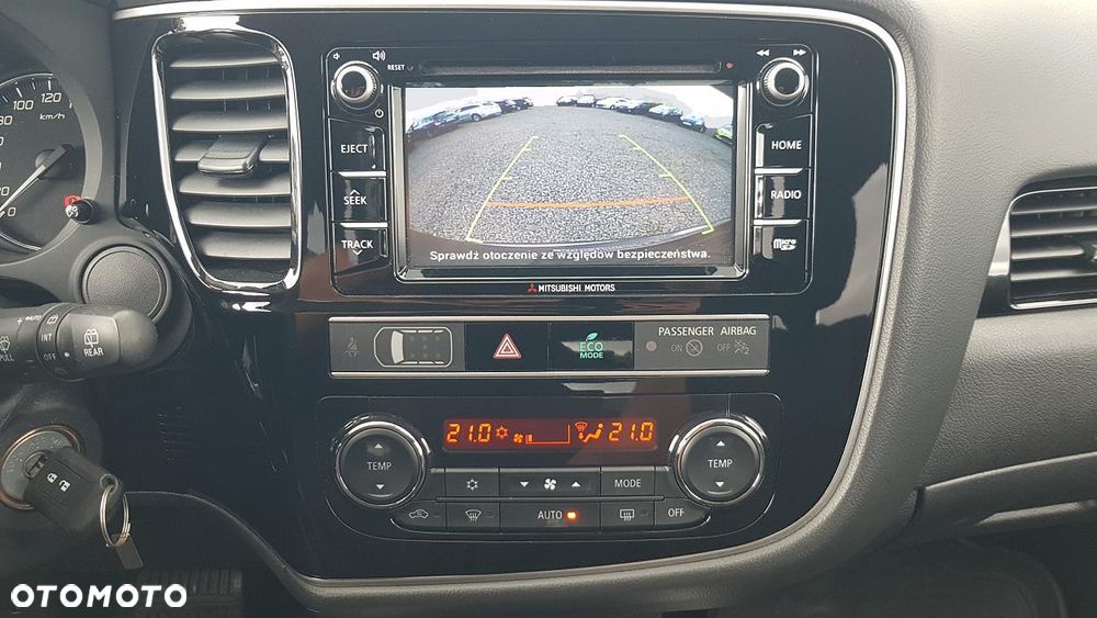 Mitsubishi Outlander 2.0 2WD CVT Spirit - 33