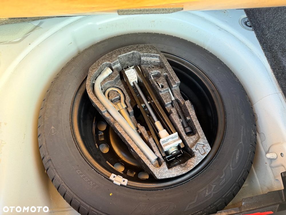 Volkswagen Polo 1.4 Team - 27