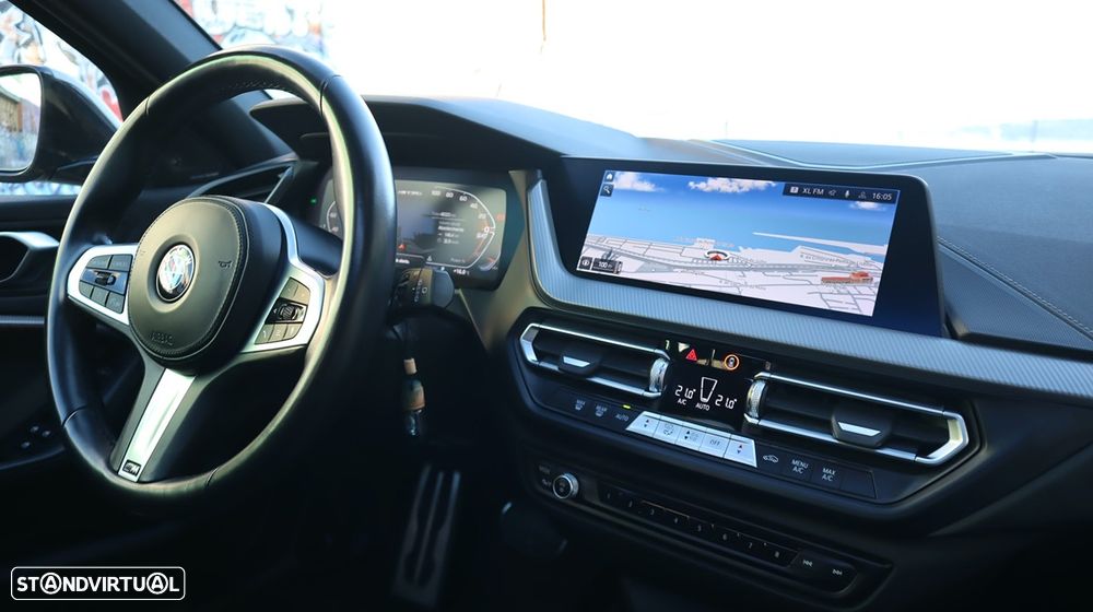 BMW M135i xDrive - 27