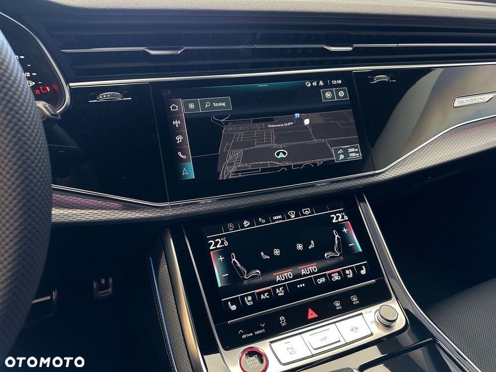 Audi SQ8 - 30