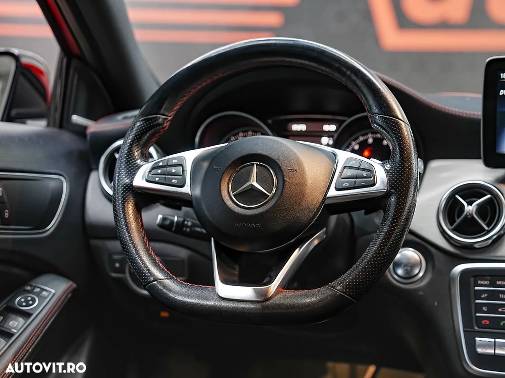 Mercedes-Benz GLA 220 4MATIC - 22