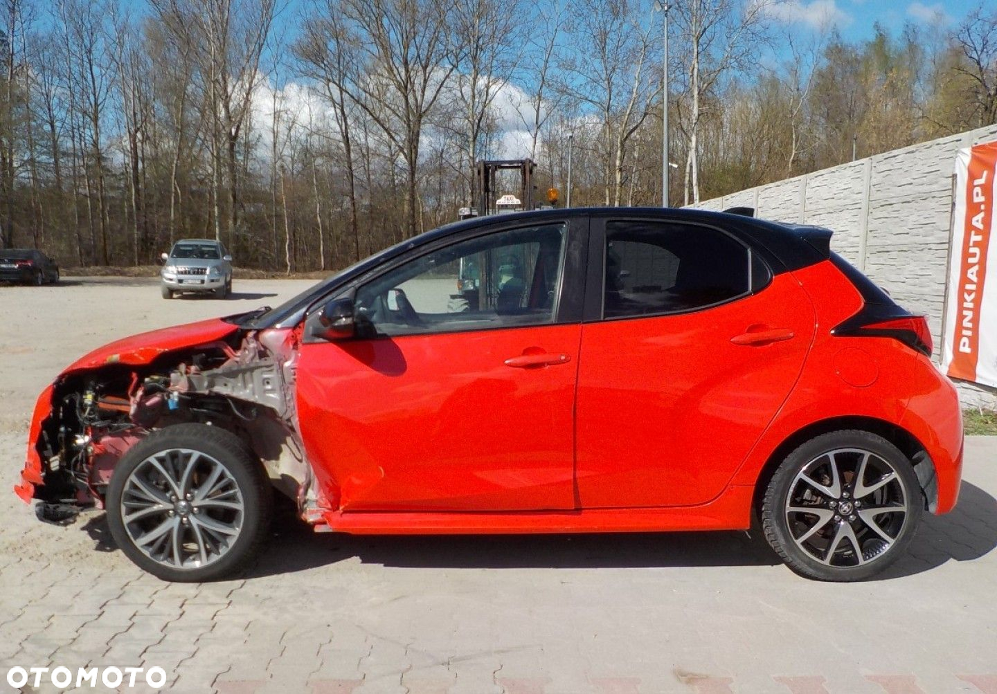 Toyota Yaris - 16