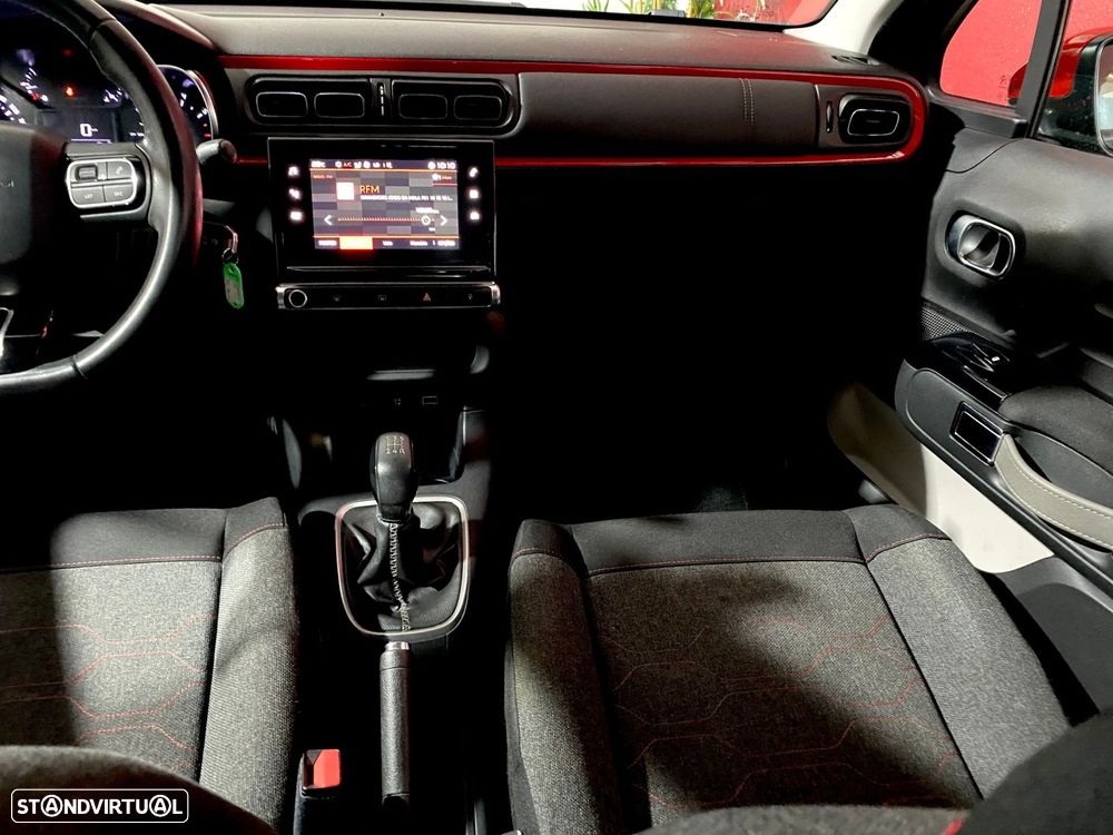 Citroën C3 1.2 PureTech Shine - 33