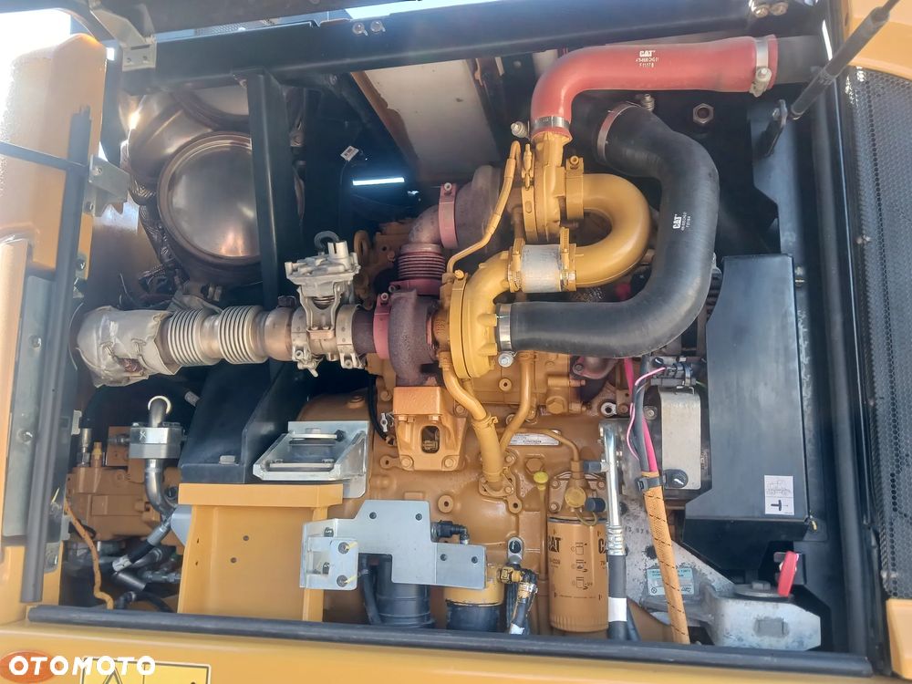 Caterpillar 317F - 16