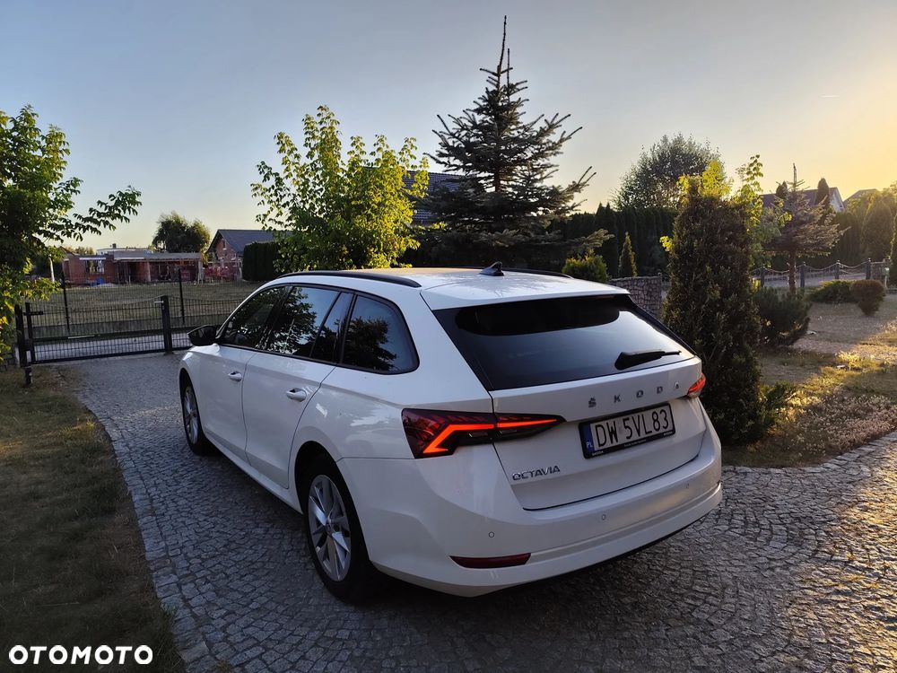 Skoda Octavia 2.0 TDI Ambition - 8