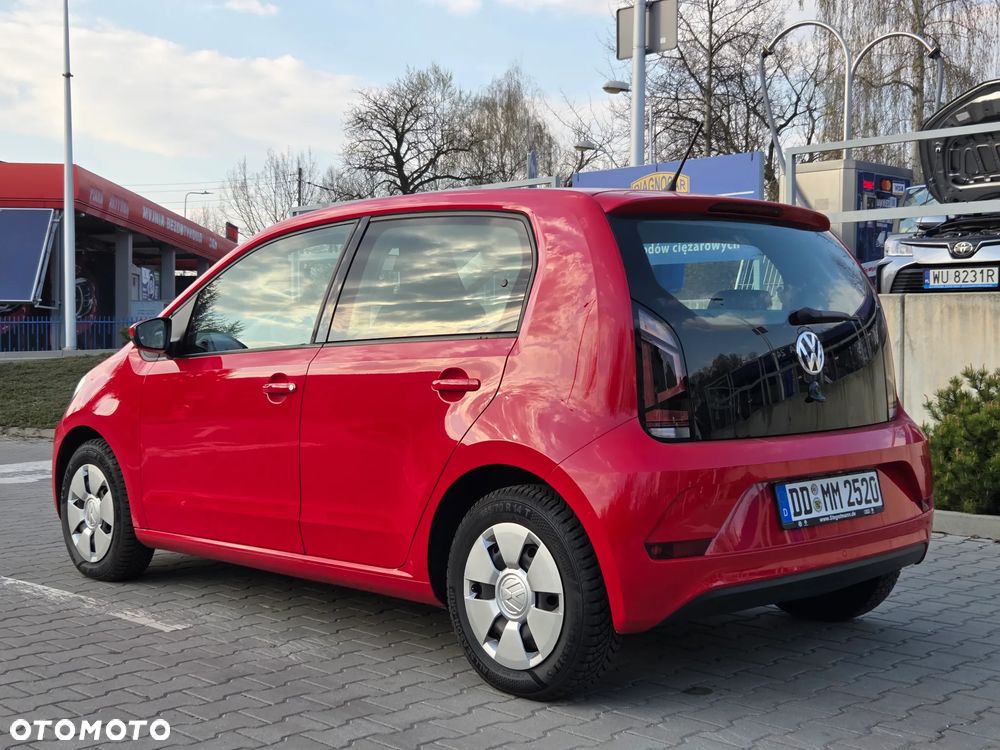 Volkswagen up! street - 3