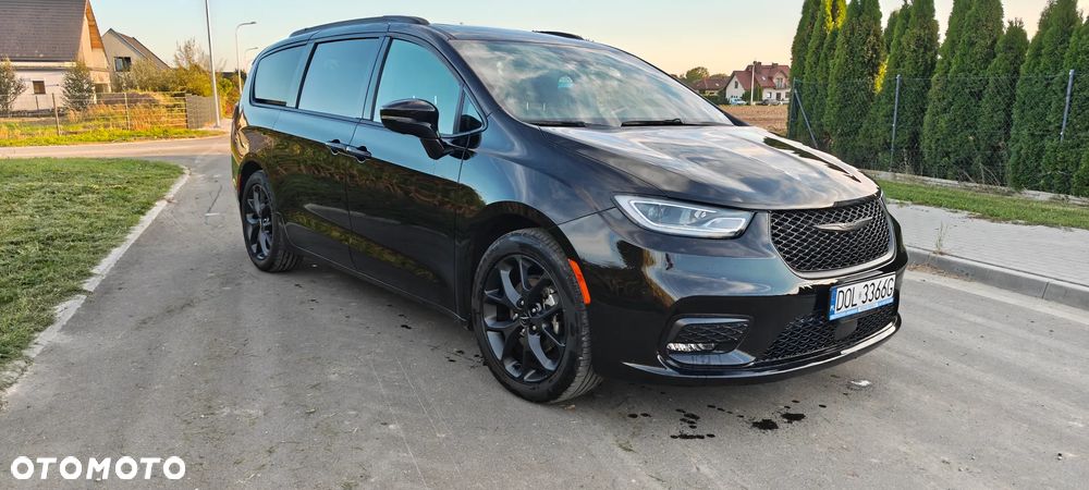 Chrysler Pacifica, 2025