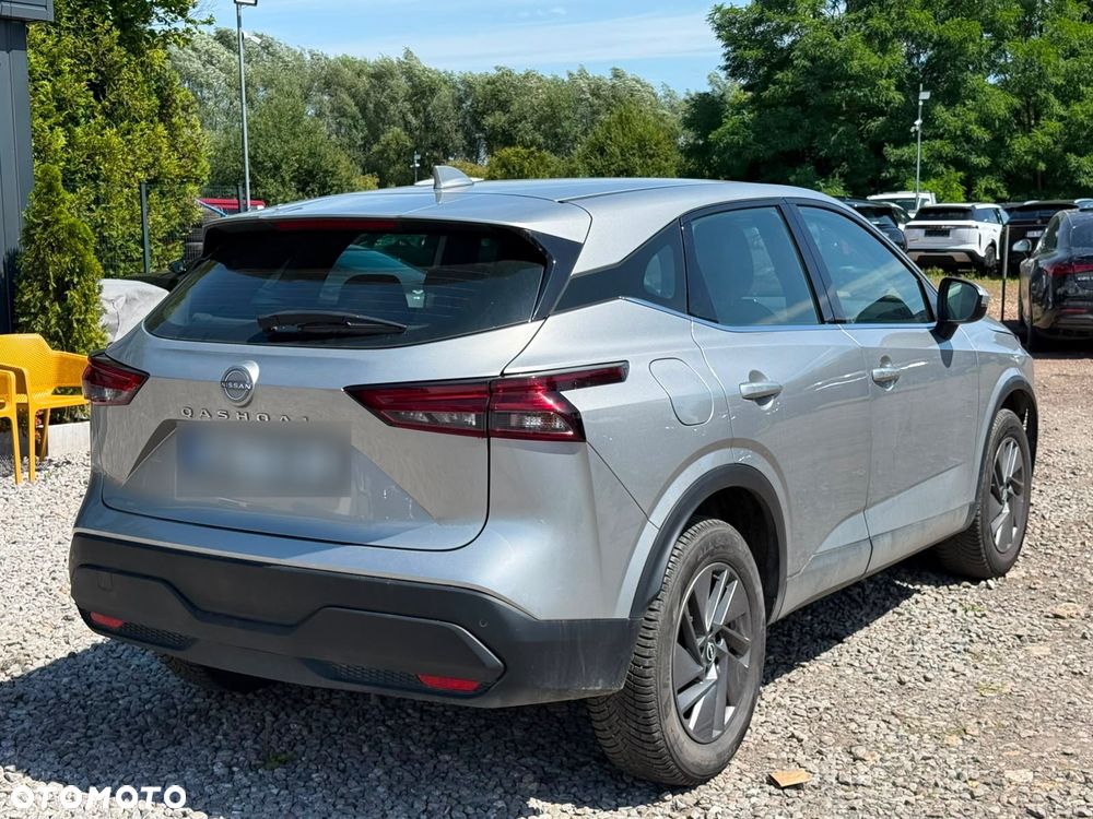 Nissan Qashqai - 4