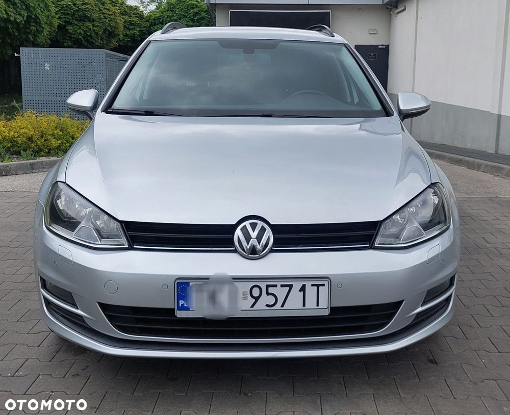 Volkswagen Golf 1.6 TDI BlueMotion Comfortline - 4