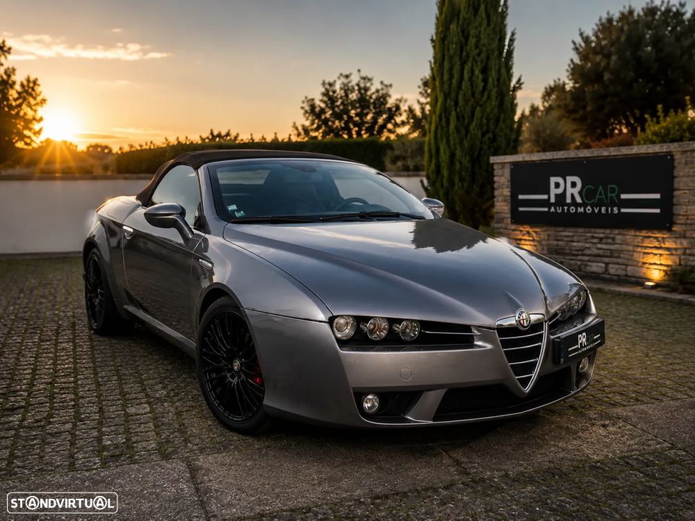 Alfa Romeo Spider 2.4 JTDM - 5