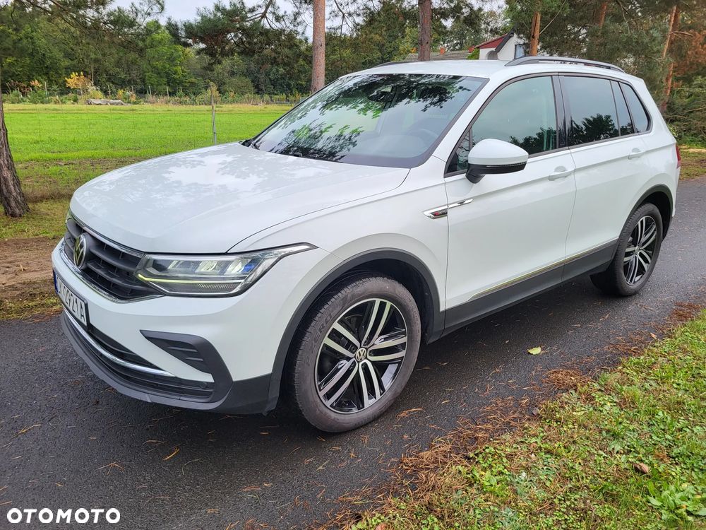 Volkswagen Tiguan 2.0 TDI SCR 4Mot Life DSG - 2