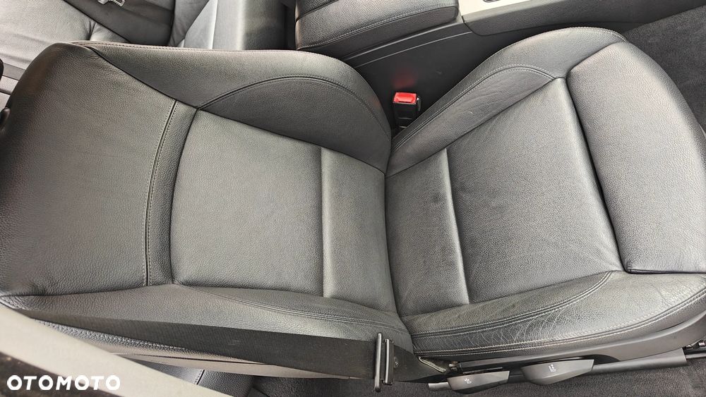 BMW Seria 3 320i Edition Lifestyle - 8