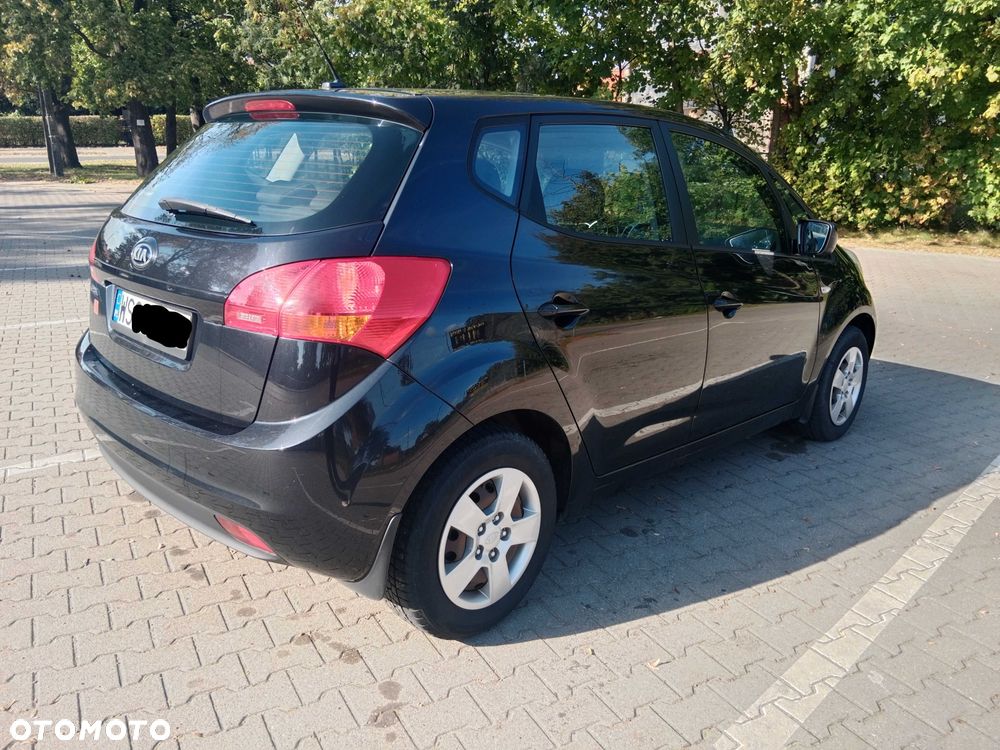 Kia Venga - 4