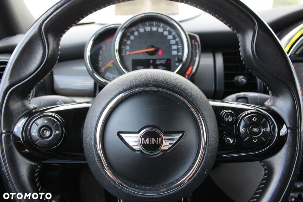 MINI Cooper D Seven Chili - 17