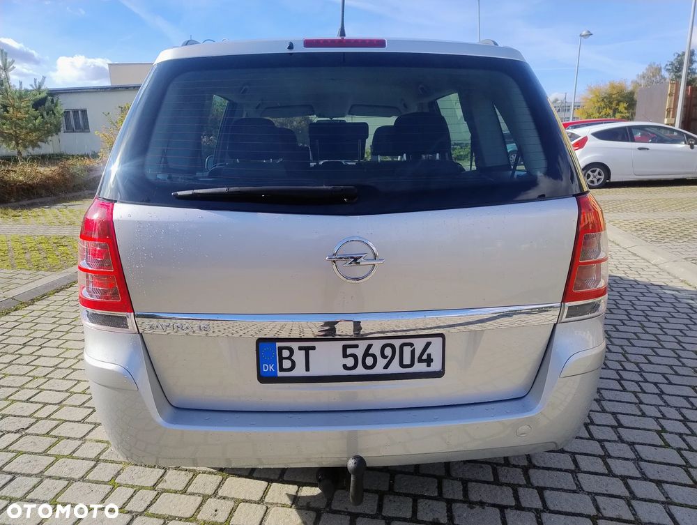 Opel Zafira 1.8 Enjoy - 4