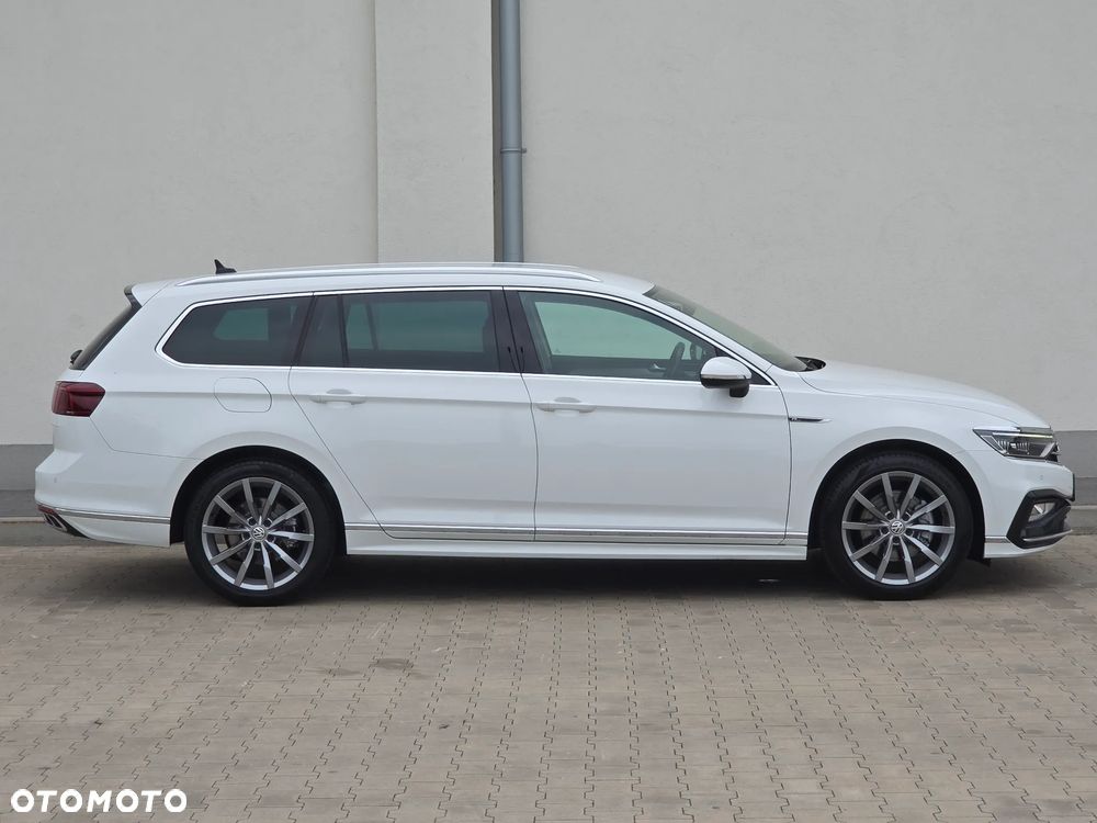 Volkswagen Passat 2.0 TDI SCR DSG Highline - 4