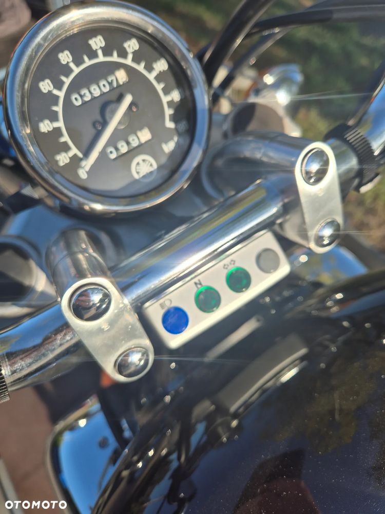 Yamaha XV - 11