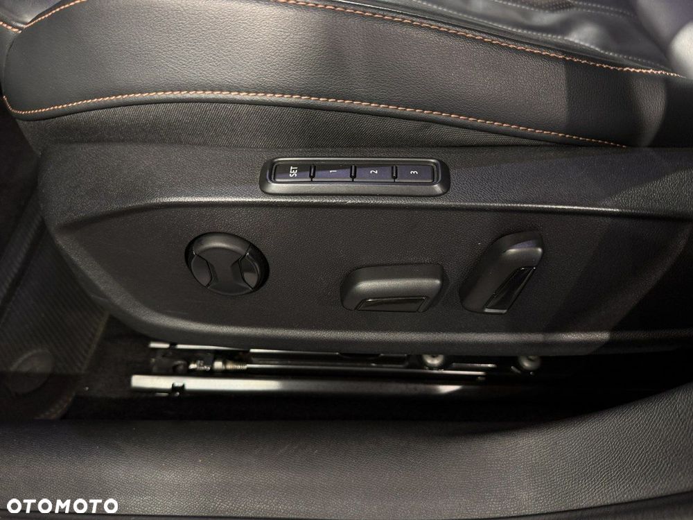 Cupra Formentor - 15