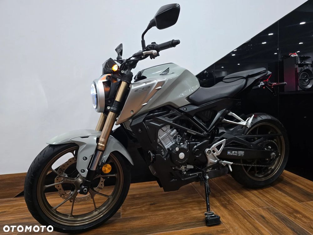 Honda CB - 6