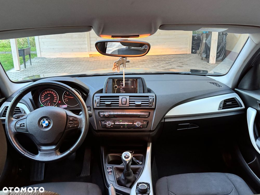BMW Seria 1 116i Sport Line - 13