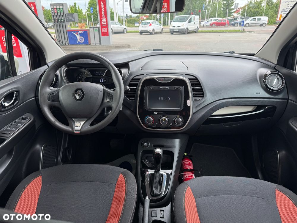 Renault Captur 1.2 TCe Zen EDC - 10