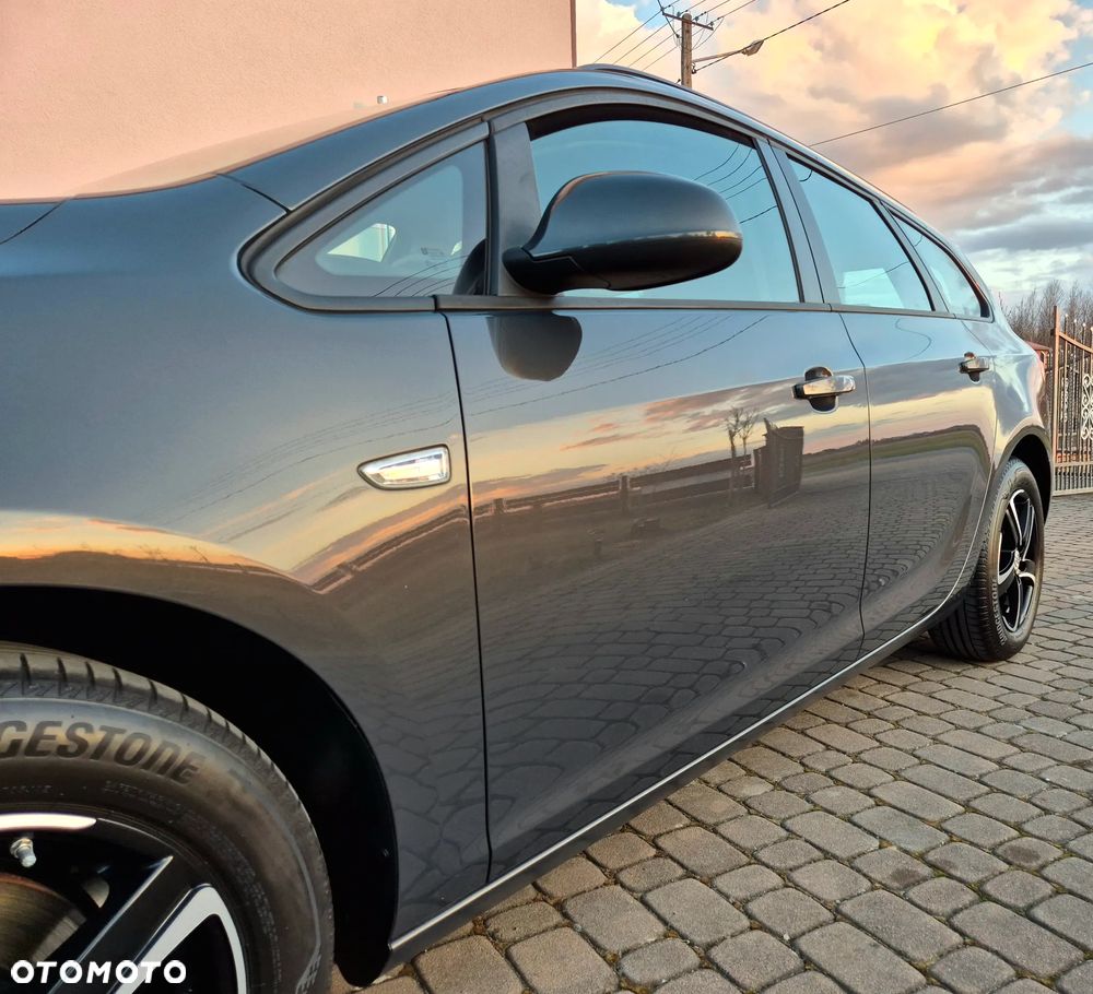 Opel Astra 1.7 CDTI DPF ecoFLEX TourerStart/Stop 105g Edition - 31