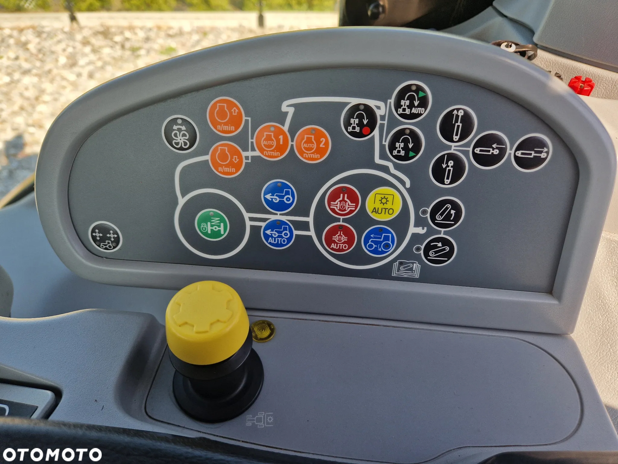 New Holland T7.260 Power Command - 10