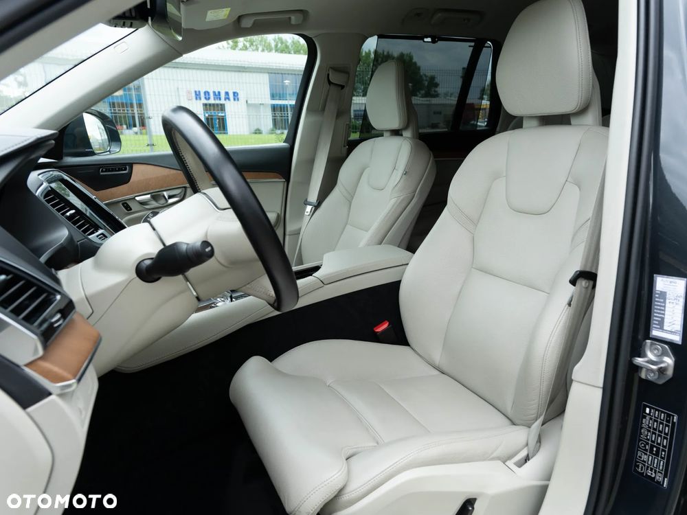 Volvo XC 90 B5 D AWD Geartronic Inscription - 18