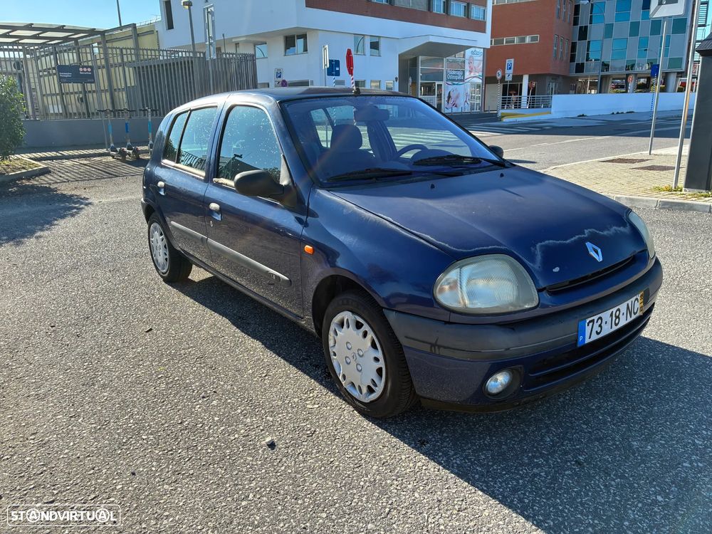 Renault Clio 1.2 RT - 3