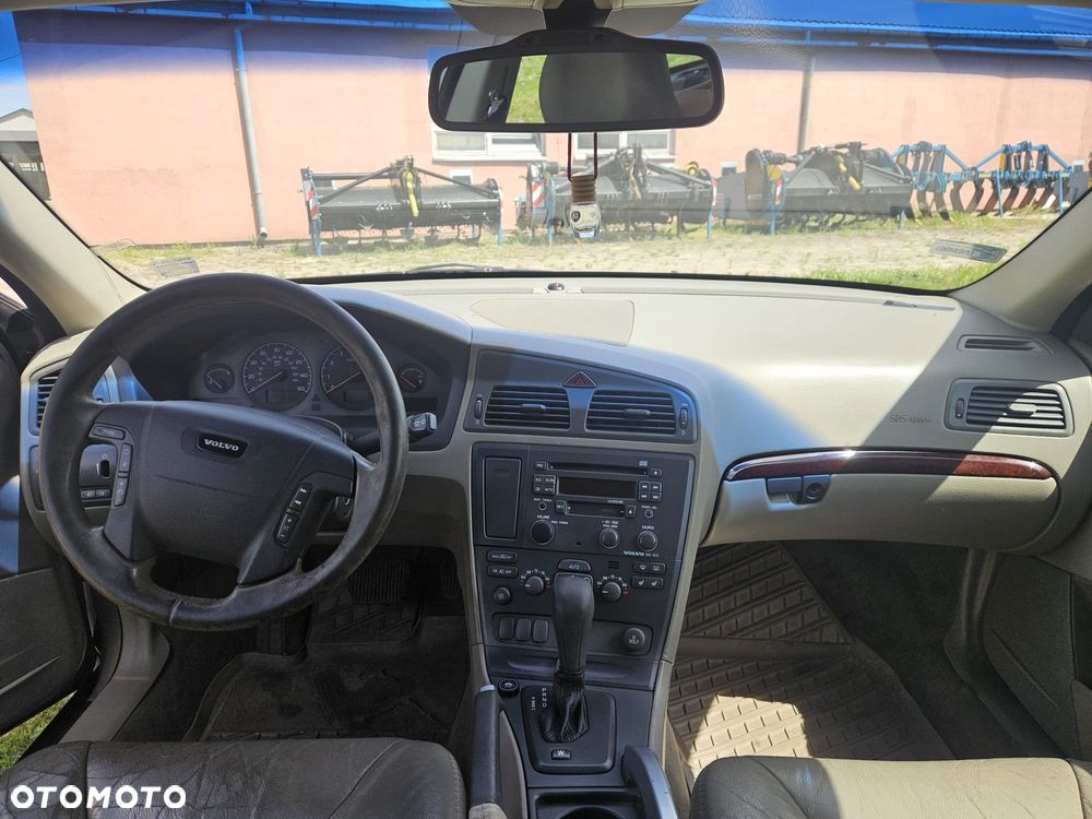 Volvo XC 70 - 8