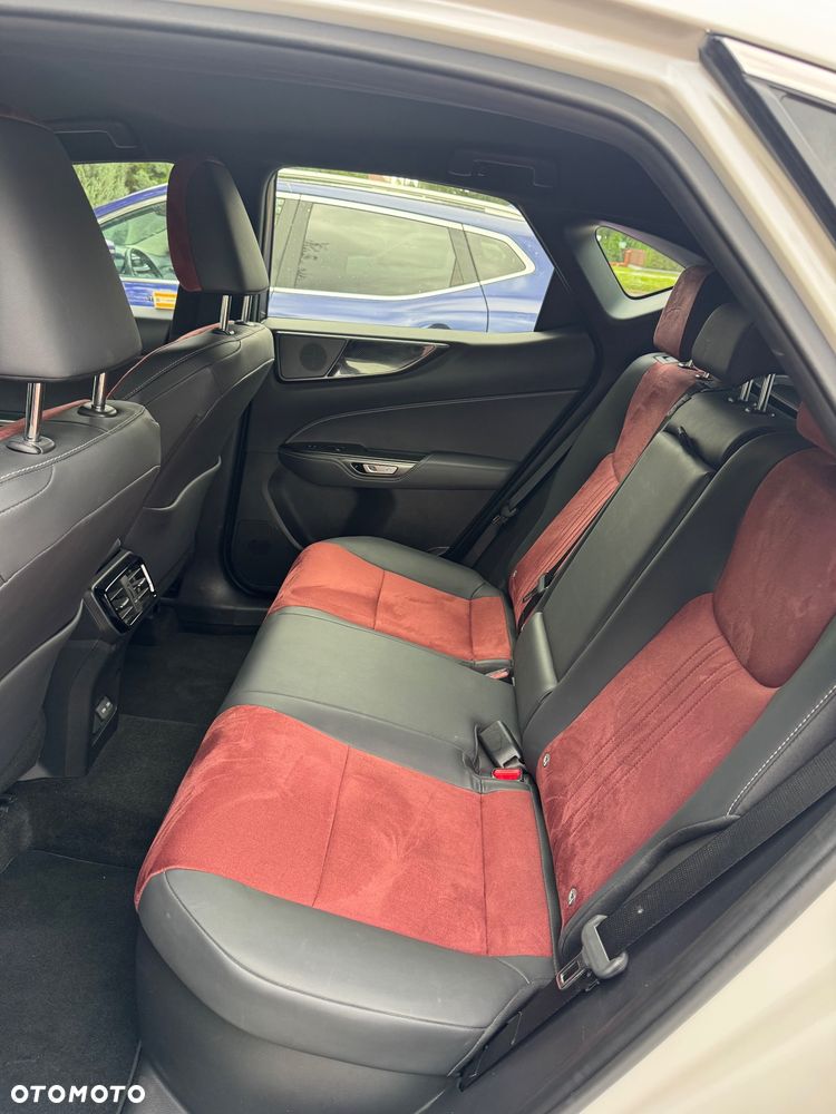 Lexus NX 350h Elegance 2WD - 16