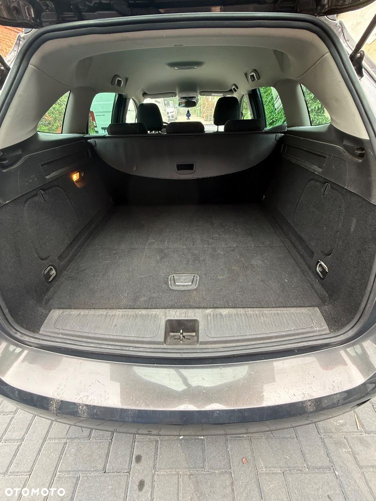 Opel Astra 1.6 CDTI Enjoy S&S - 26