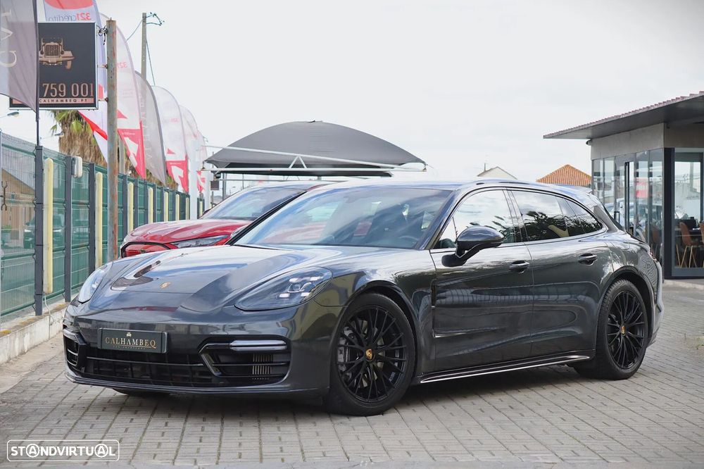 Porsche Panamera Sport Turismo 4 E-Hybrid