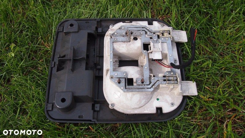 lampka kabiny podsufitki iveco daily 06-11 - 3