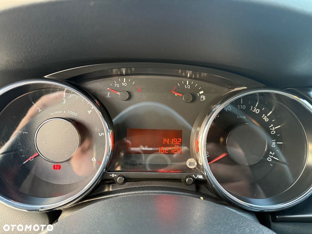 Peugeot 3008 1.6 HDi Style - 18