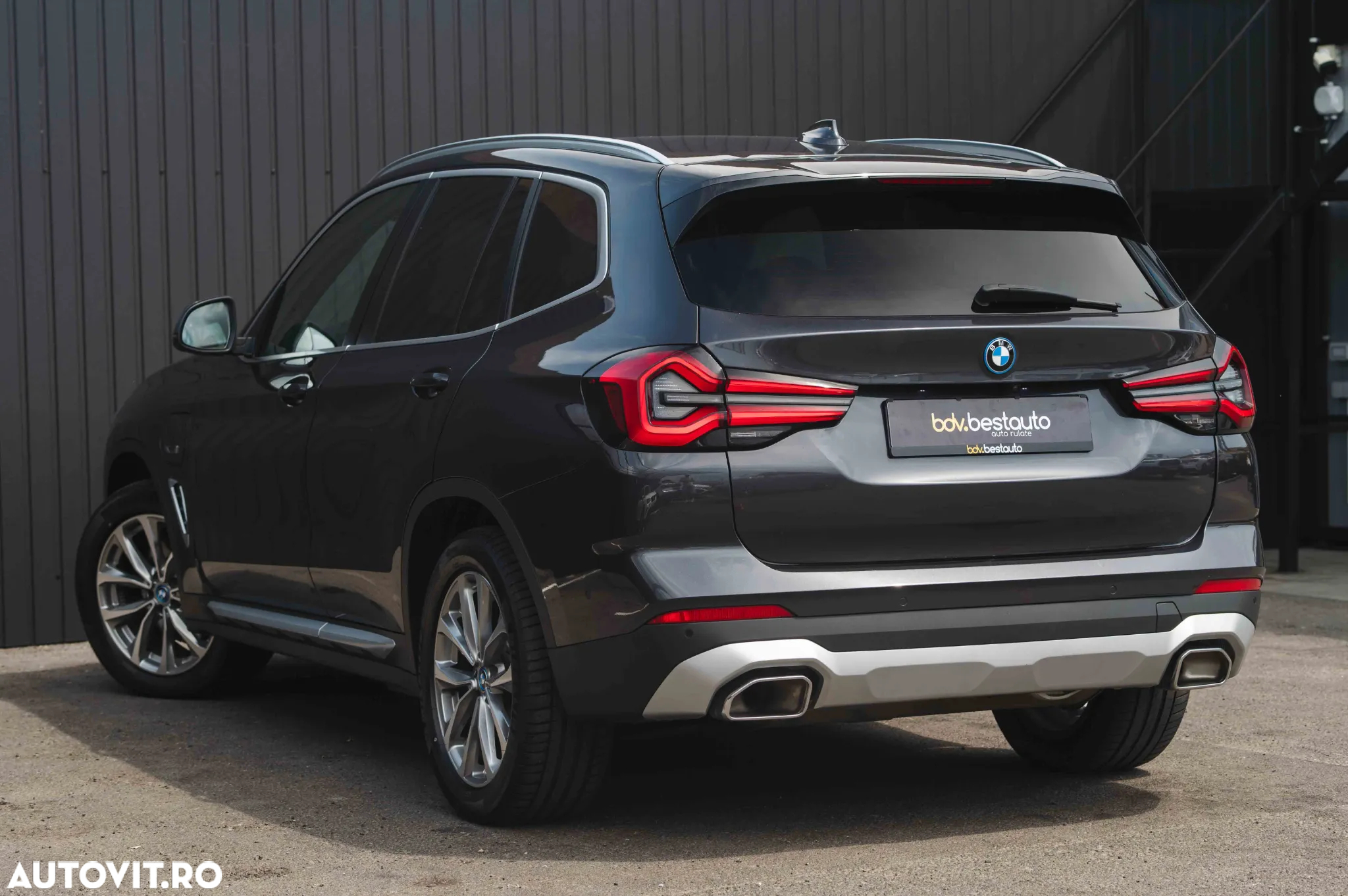 BMW X3 xDrive30e AT PHEV - 6