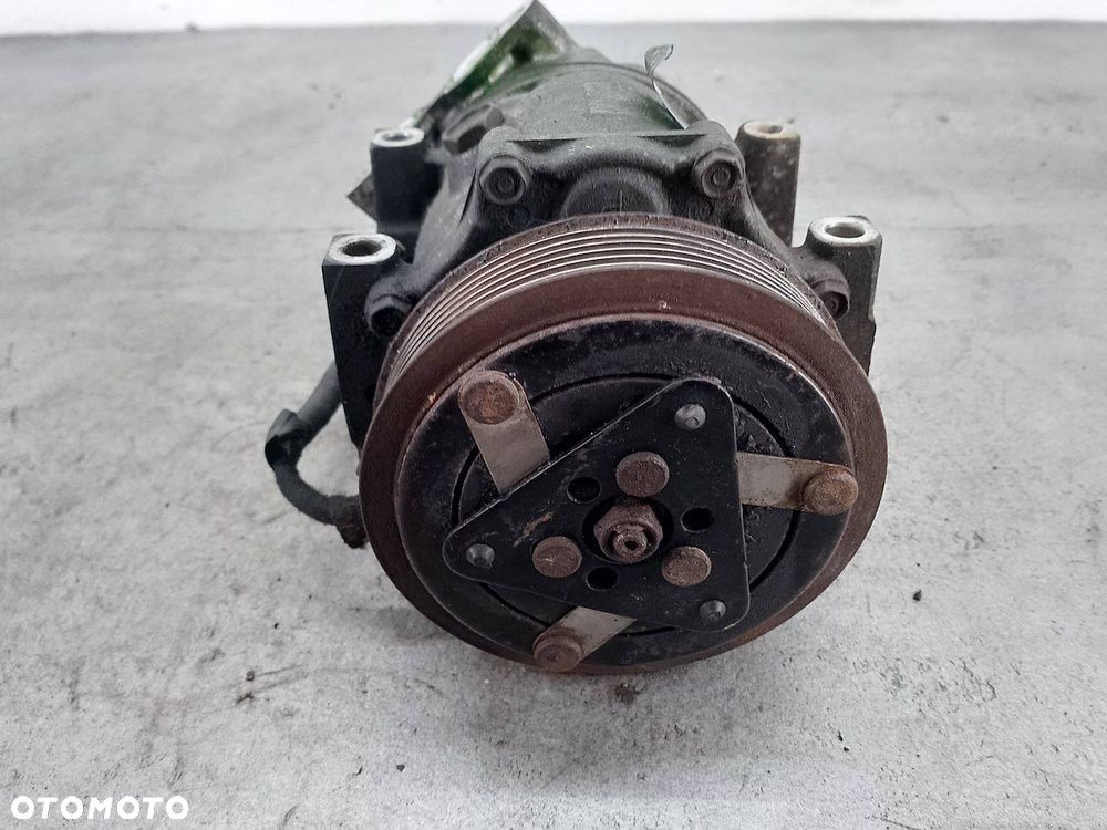 POMPA, SPRĘŻARKA KLIMATYZACJI VOLVO C30 3M5H-19D629-TA SD7V16 1.6 D - 5