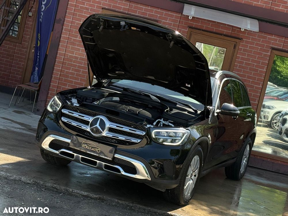 Mercedes-Benz GLC - 30