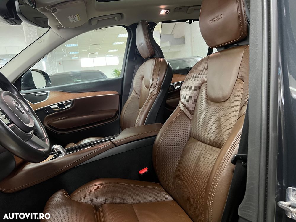 Volvo XC 90 T8 AWD Recharge Geartronic Inscription Edition - 26
