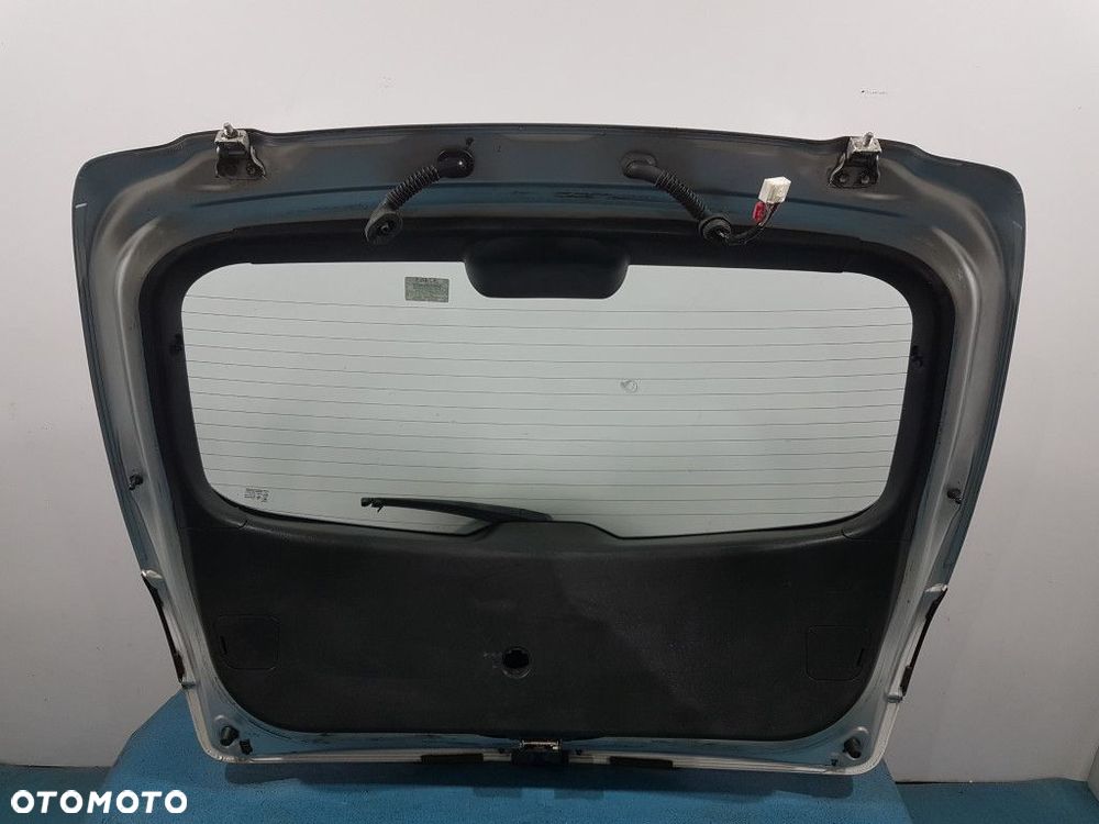 MAZDA 3 TYLNA KLAPA BAGAŻNIKA 22V - 2