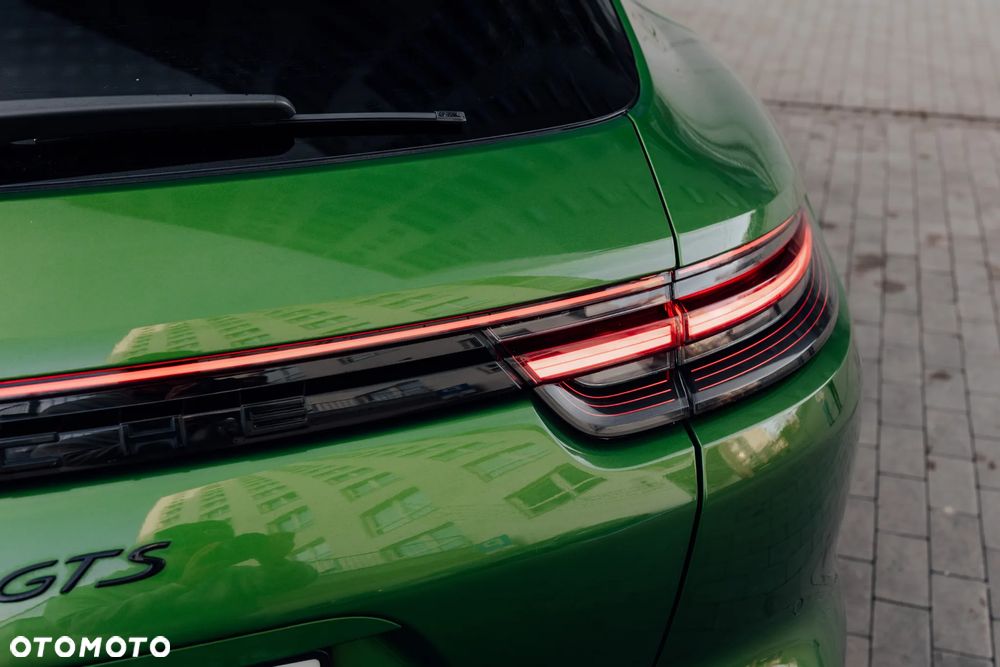 Porsche Panamera GTS GPF Sport Turismo - 13