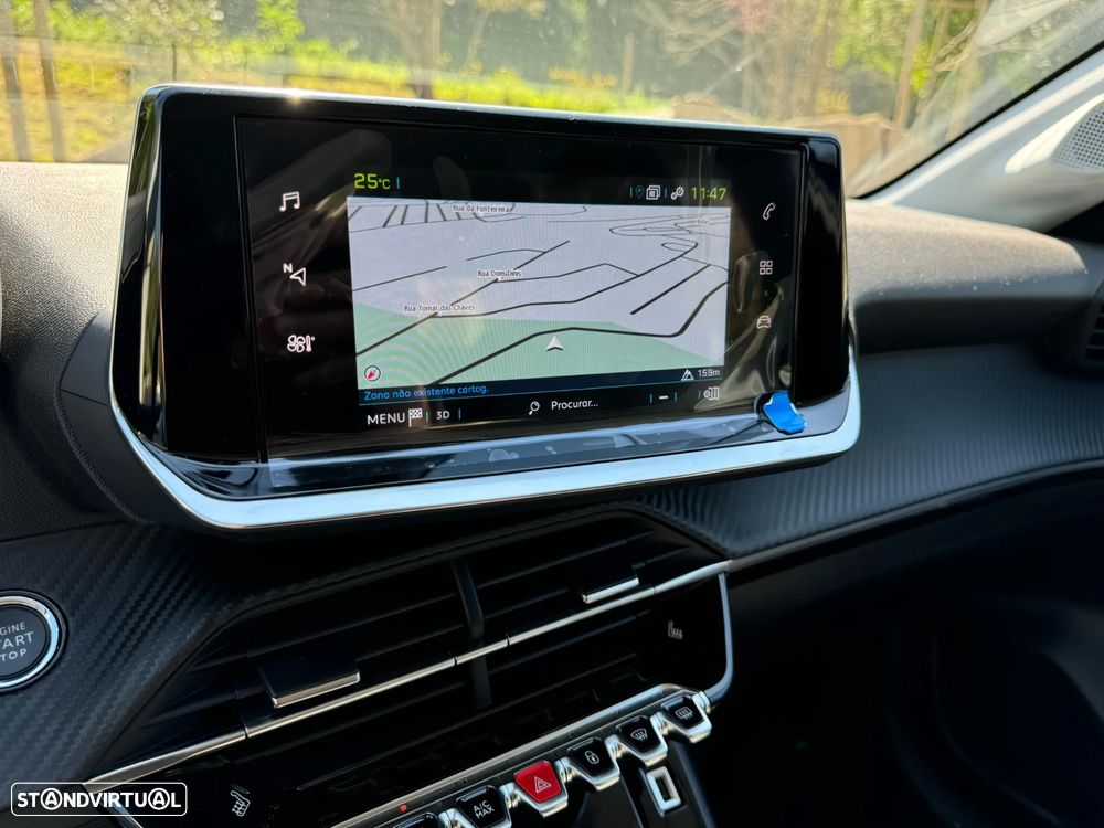 Peugeot e-208 E-Style - 9