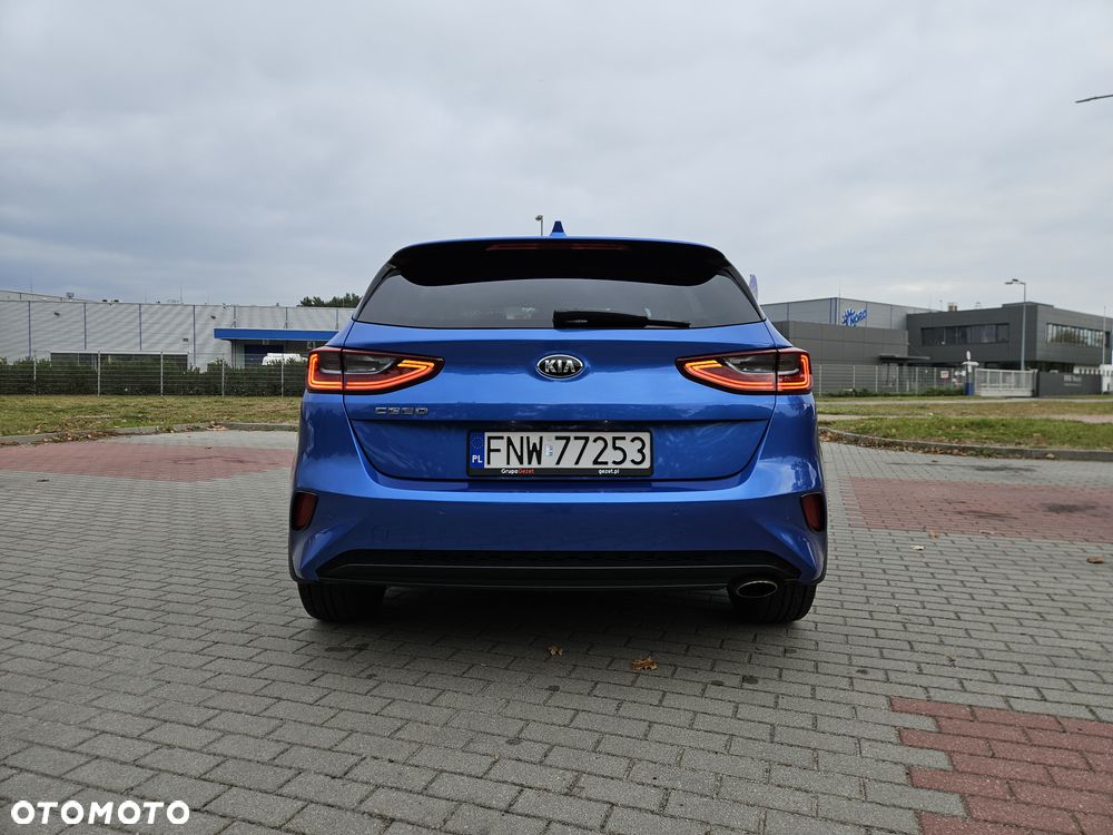 Kia Ceed 1.4 T-GDI L Business Line Plus DCT - 7